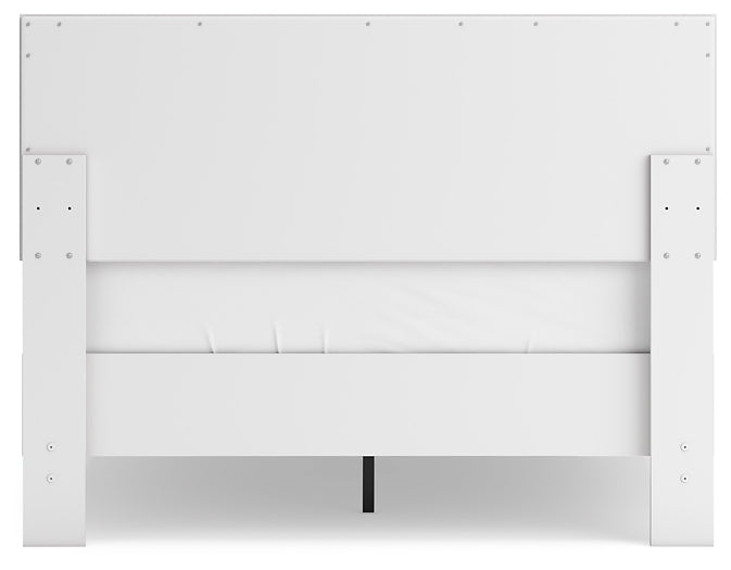 Hallityn Full Panel Platform Bed with Dresser